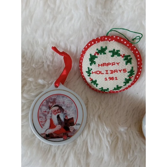 Lot of 7 Vintage Misc. Christmas Ornaments CrossStitch Wood Porcelain Crochet - Picture 4 of 9